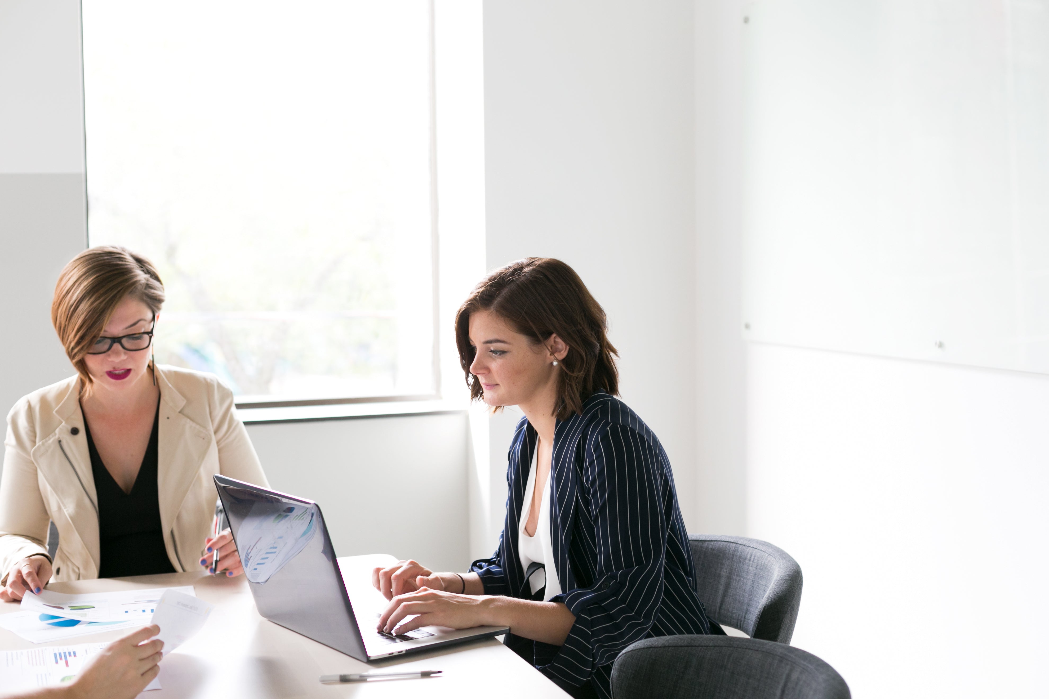 women-in-business-meeting.jpg